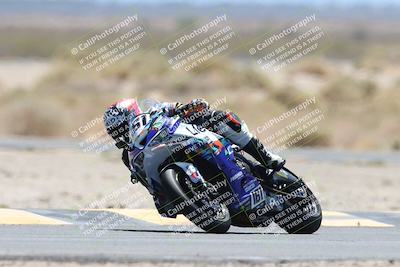 media/Apr-20-2025-CVMA (Sun) [[39090e8767]]/Race 7-Middleweight Shootout/